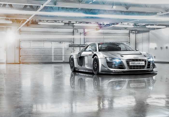 Papier Audi R8 Le Mans