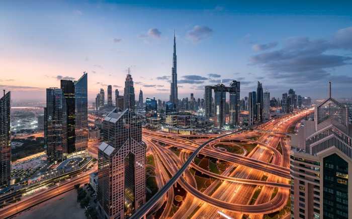 Intissé Standard Lights of Dubai 