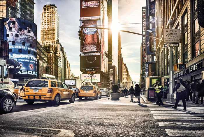 Intissé Times Square