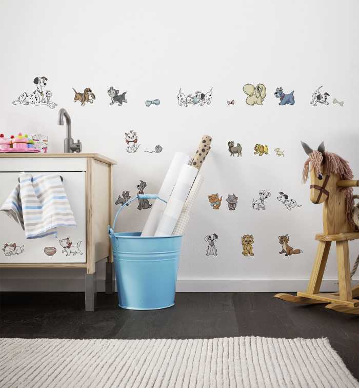 Sticker mural Disney Cats and Dogs