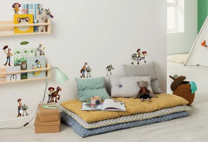  Disney and Pixar Toy Story Buddies