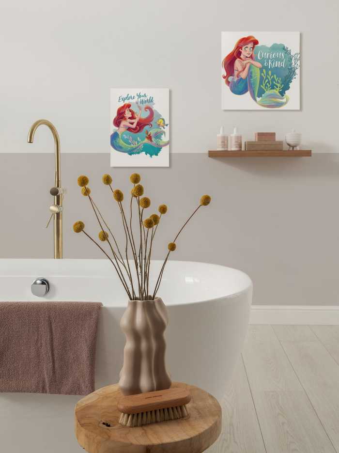 Toile Imprimé Disney Ariel Explore your World