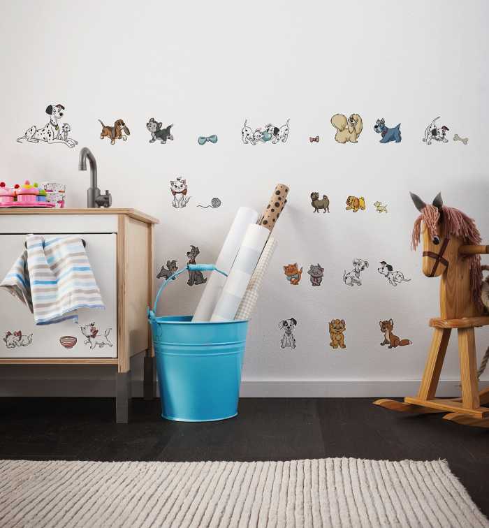 Sticker mural Disney Cats and Dogs