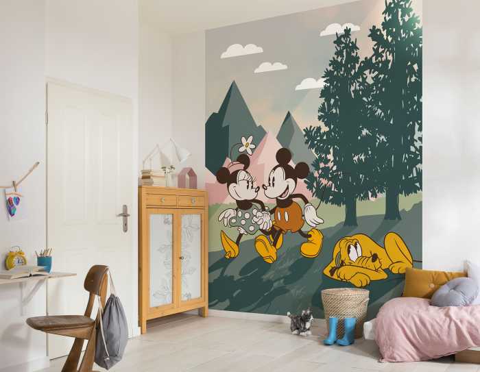 Photo murale intissé impression numérique Mickey & Minnie Embrace Nature