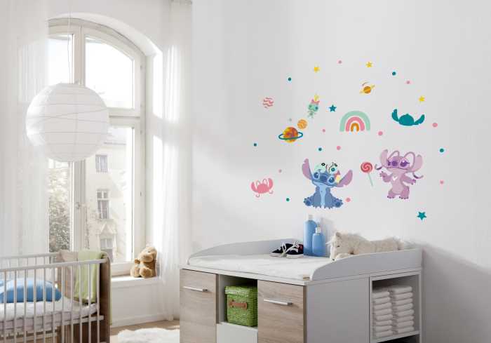 Sticker mural Disney Stitch World