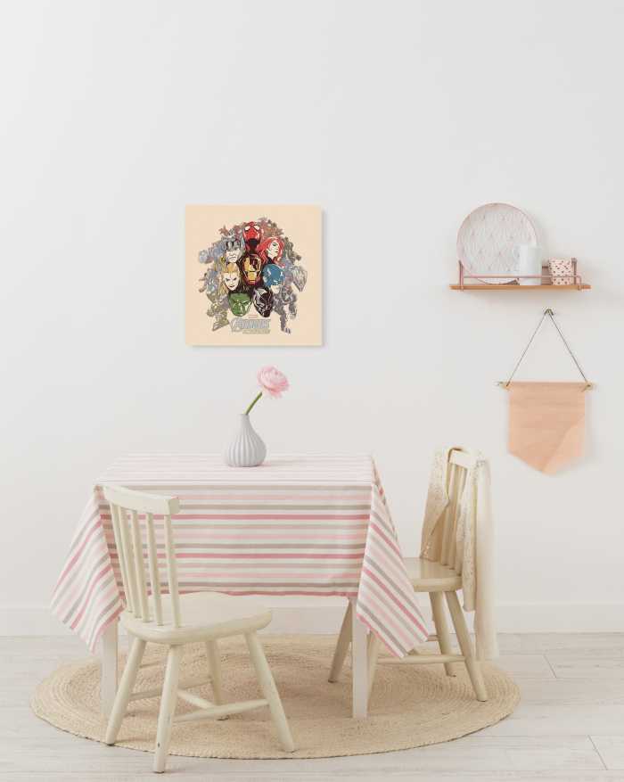 Vlies Bild auf Keilrahmen/ Echtholzrahmen Avengers Strike Back