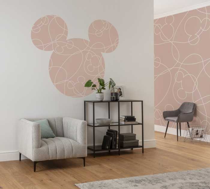  Mickey Head Knotted