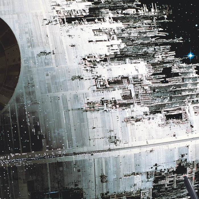 Star Wars Millennium Falcon