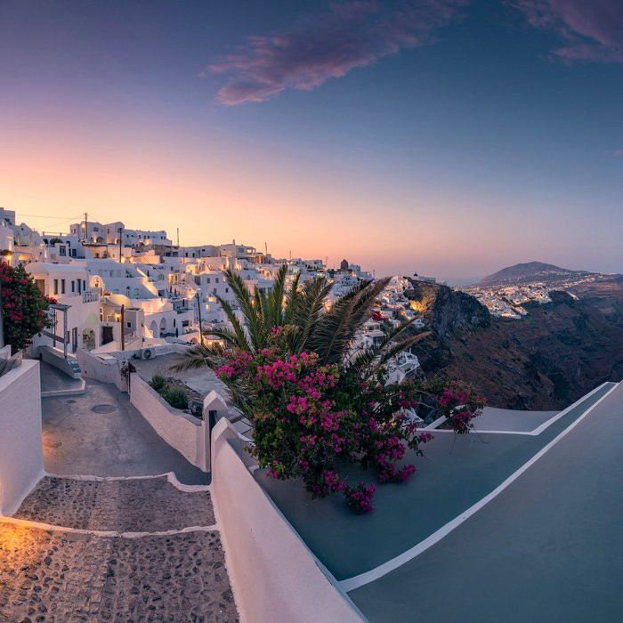 Fira to Oia